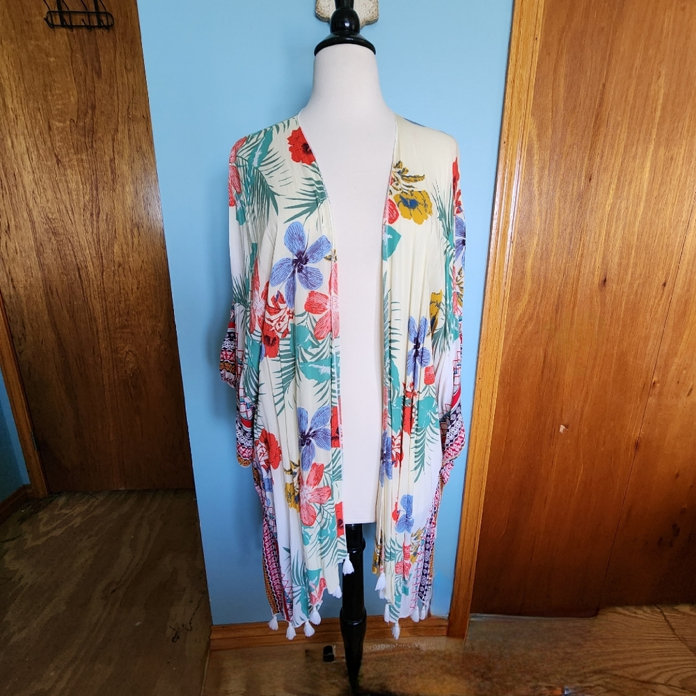 Avenue Tropical Floral Kimono Cover-Up Women's Size One Size Fits All